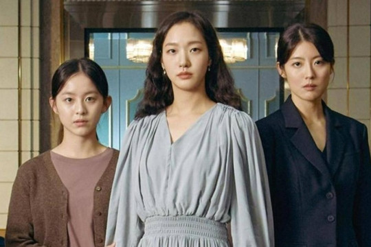 Netflix gỡ phim "Little Women" vì xuyên tạc lịch sử Việt Nam